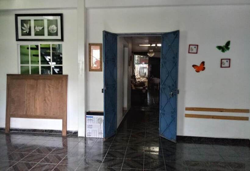 تختخواب و صبحانه Casa Blanca Tu Casa