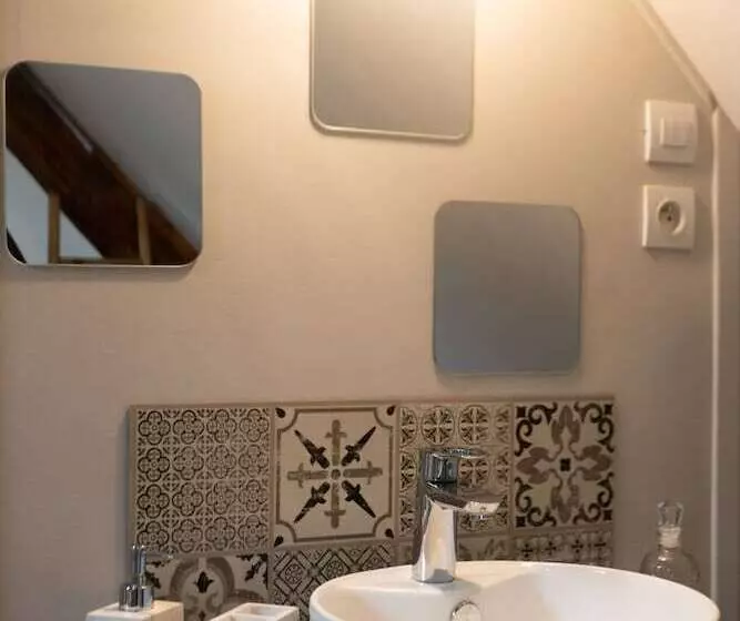 Aamiaismajoitus (B&B) La Tour Aux Grains