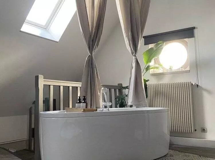 Aamiaismajoitus (B&B) La Tour Aux Grains