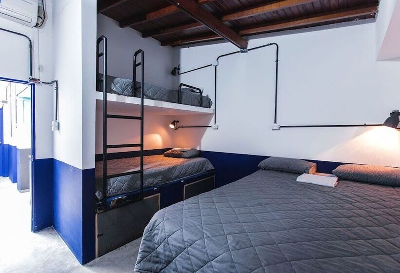 Caminante Hotel   Hostel