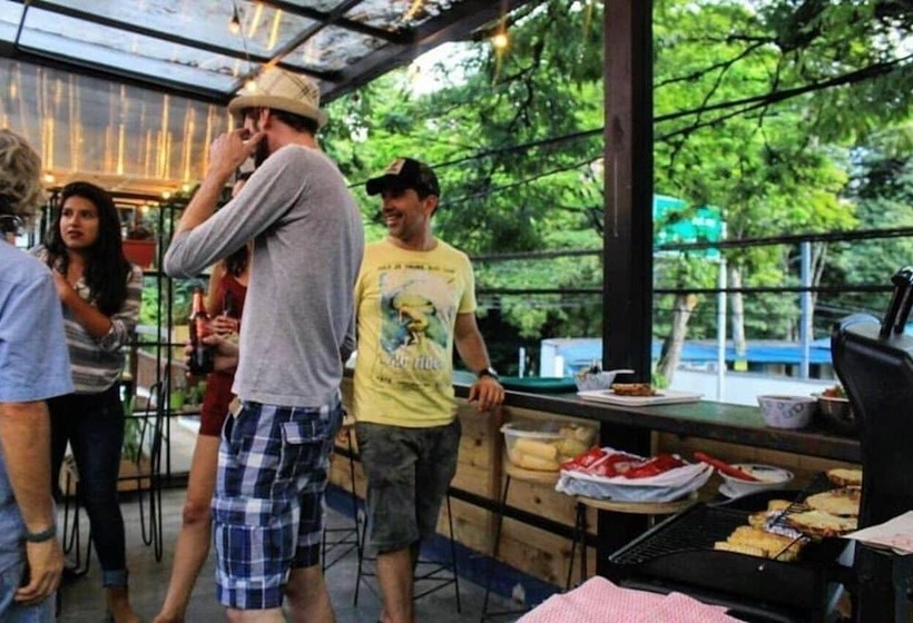 Caminante Hotel   Hostel