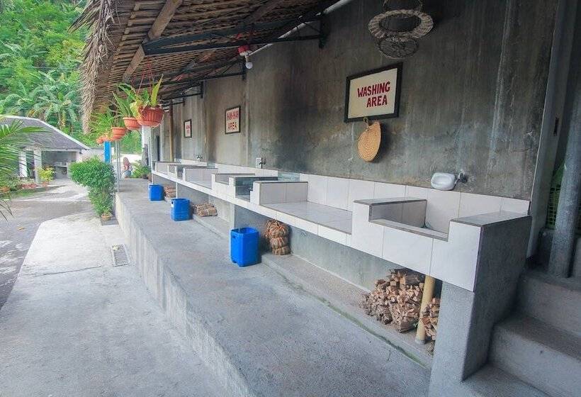 בית מלון כפרי 247 Balikbayan Fun Resort