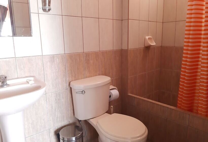 호텔 Apartments & Rooms Helena