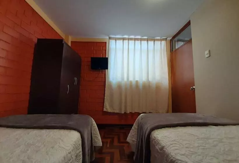 ホテル Apartments & Rooms Helena