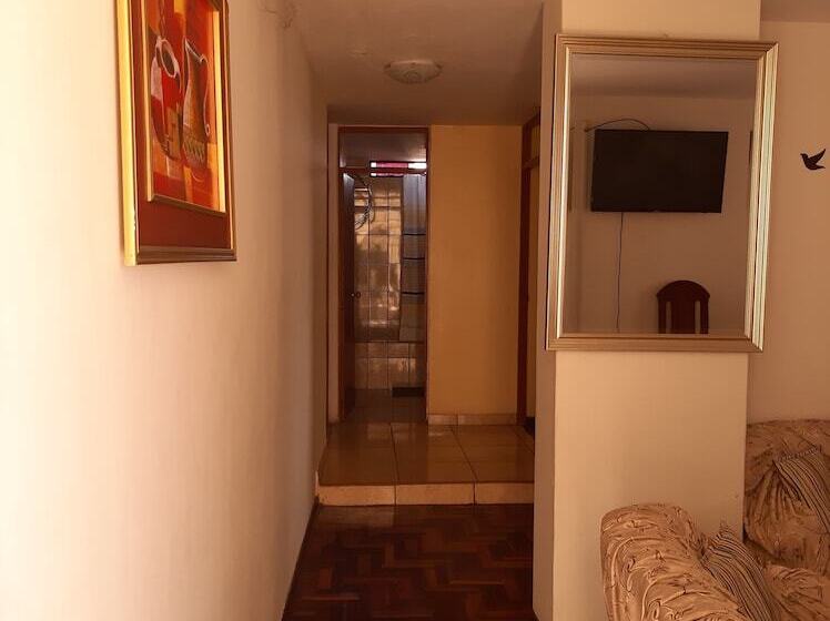 호텔 Apartments & Rooms Helena