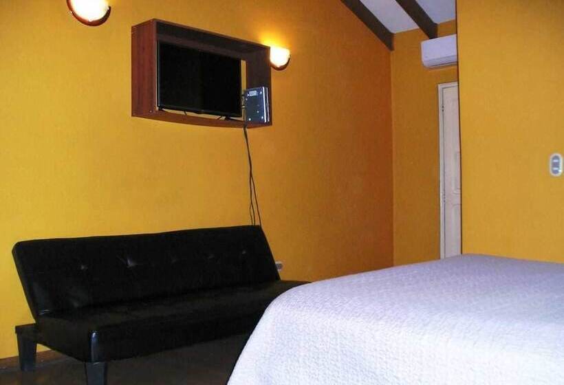 هتل Era Monteblanco Chillan