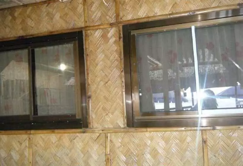 Hotelli Paniman Bay Lodge