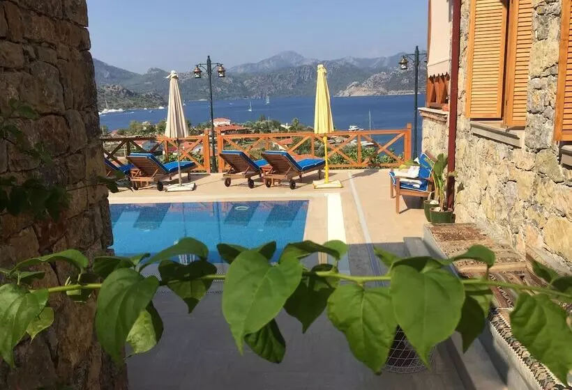 Hotelli Villa Bakacak   Adults Only