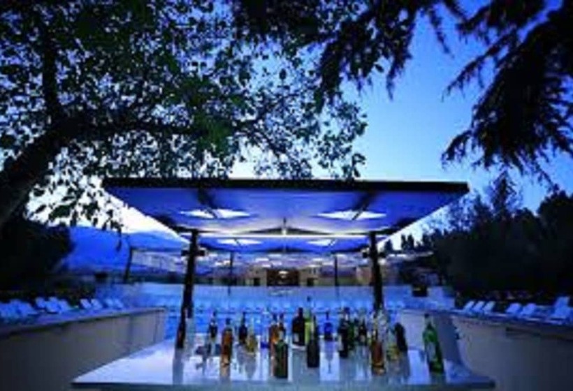 هتل West Bekaa Country Club