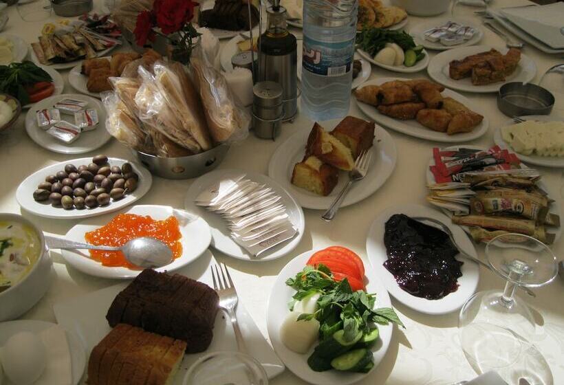 هتل West Bekaa Country Club