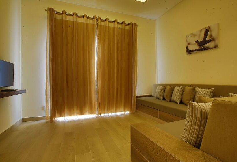 هتل West Bekaa Country Club