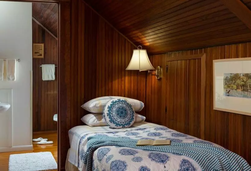 Magnolia Springs B&b