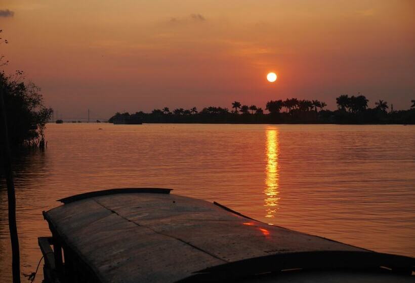 پانسیون Happy Family Guesthouse