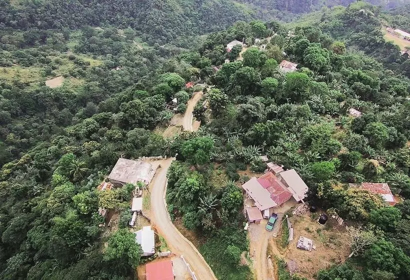 پانسیون Jay S Guest House