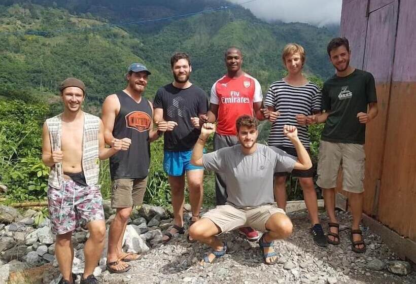 پانسیون Jay S Guest House