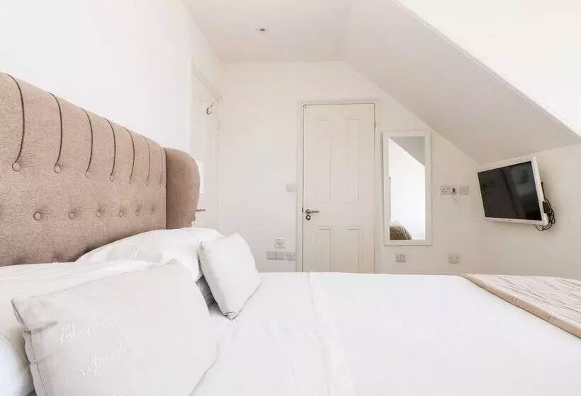 Porthmeor Beach House