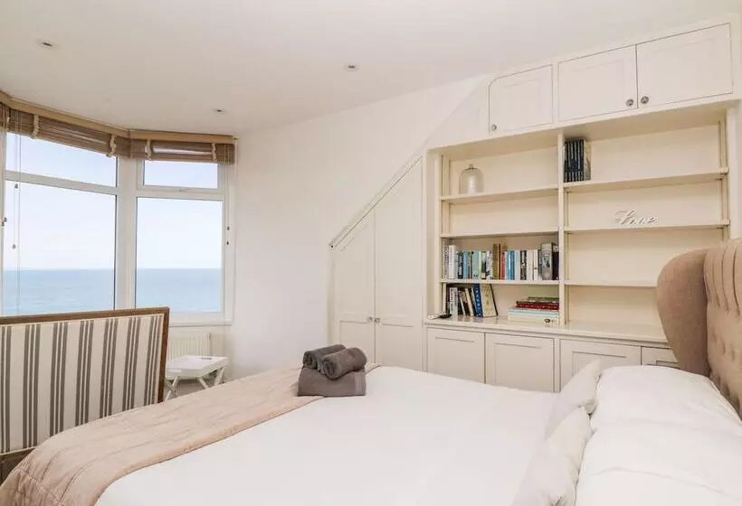 Porthmeor Beach House