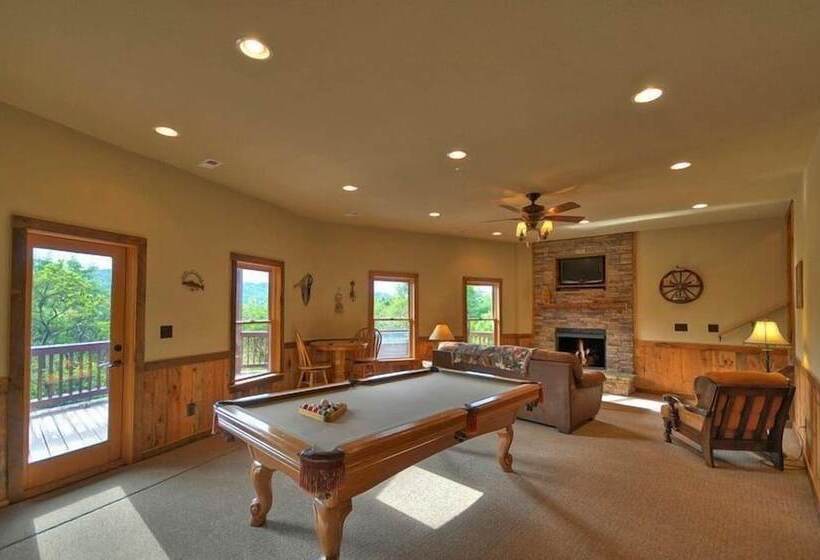 Wild Things Nevaeh Cabin Rentals