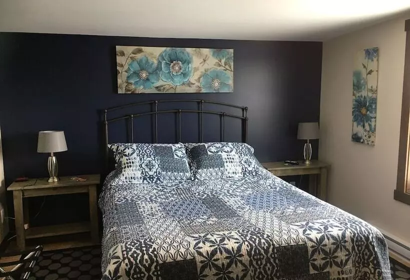 Admirals Bed And Breakfast