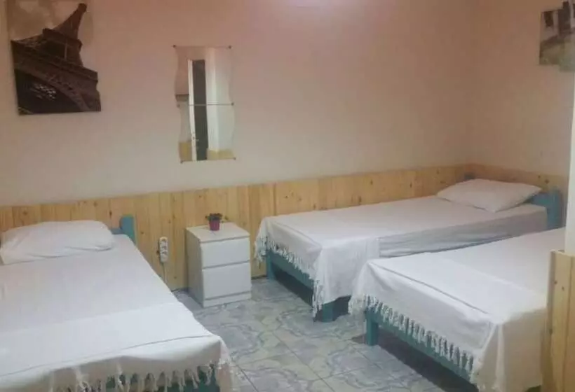 ベッドアンドブレックファースト Angora Motel & Camping & Restaurant