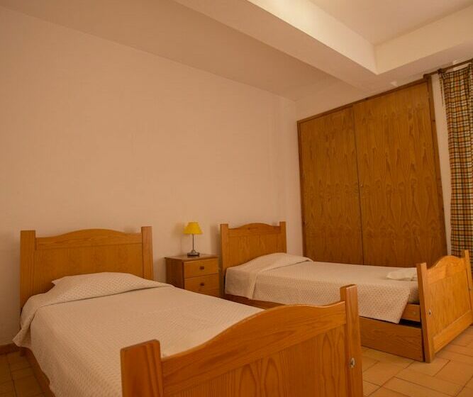 Hi Alcoutim – Pousada De Juventude   Hostel