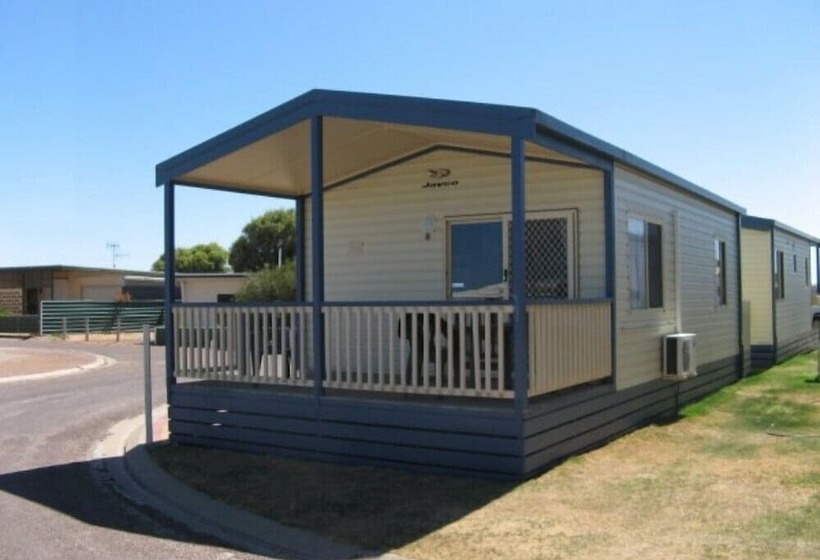 בית מלון כפרי Arno Bay Caravan Park