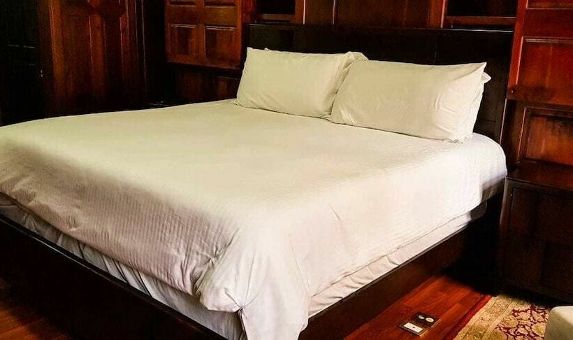 هتل Casa Imperial Guatemala