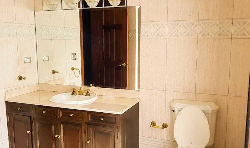 هتل Casa Imperial Guatemala