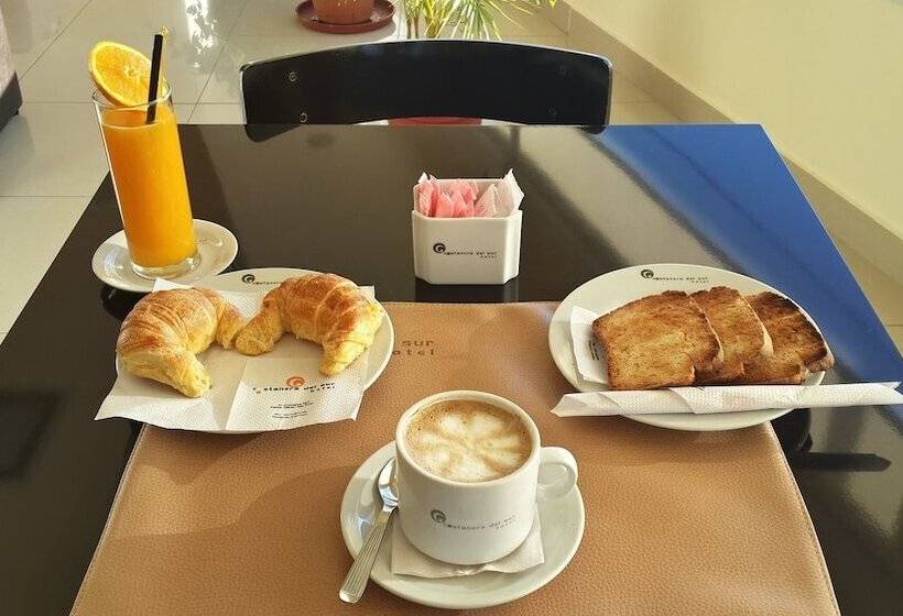 ホテル Costanera Del Sur