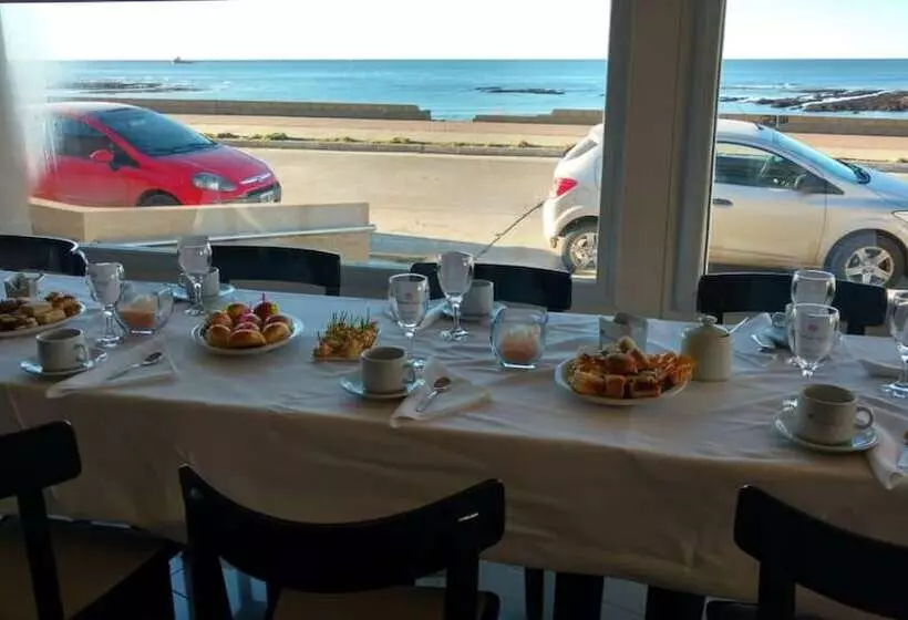ホテル Costanera Del Sur
