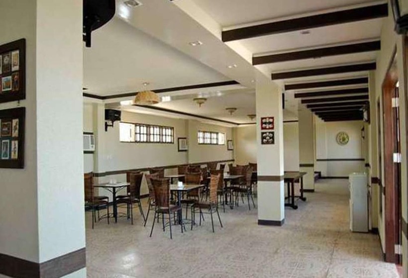 فندق Country Inn Sta Ana Annex