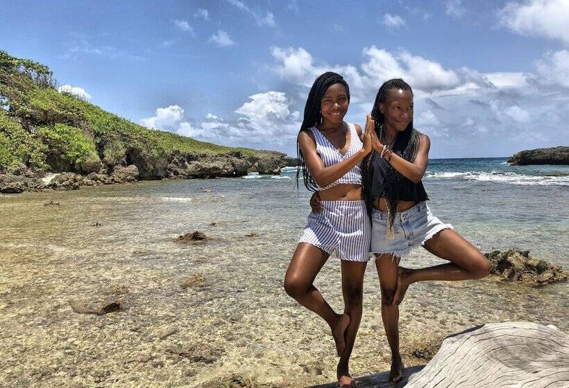 هتل Go Natural Jamaica Retreats