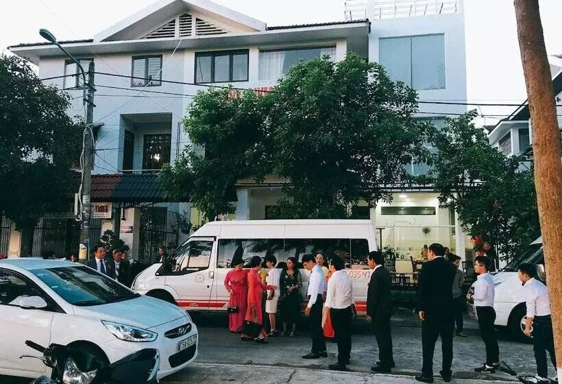 هتل Hana Riverside Villa