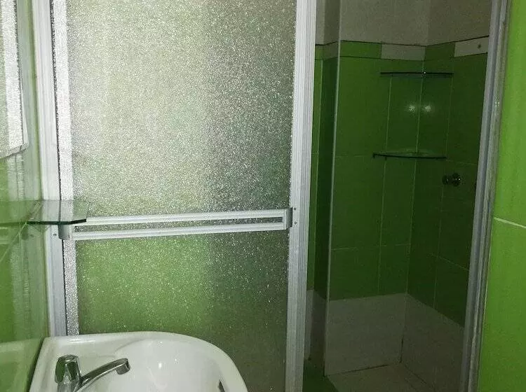 ホテル Hospedaje Jhunior