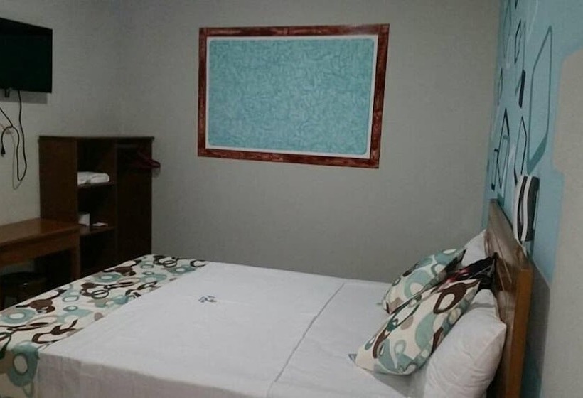 هتل Hospedaje Piolin