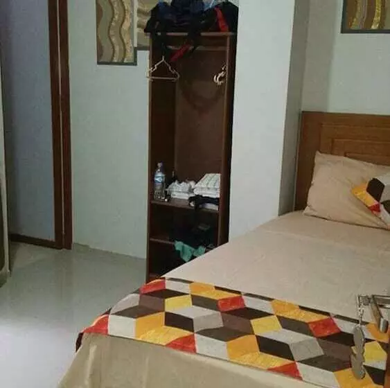 ホテル Hospedaje Piolin