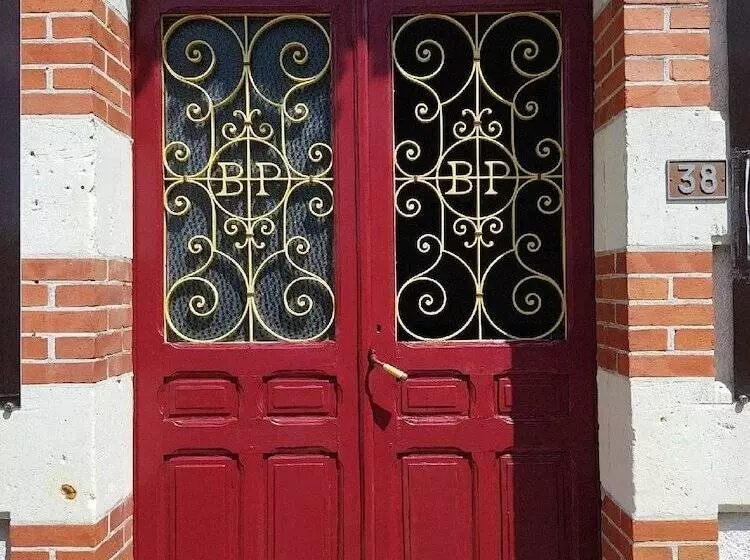 Hotelli Hôtellerie Les Lilas