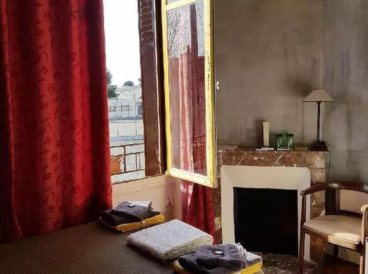 Hotelli Hôtellerie Les Lilas