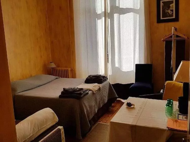 Hotelli Hôtellerie Les Lilas