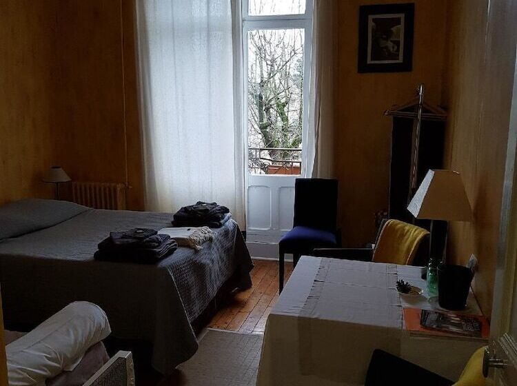 فندق Hôtellerie Les Lilas