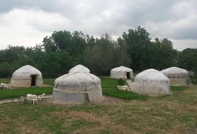 هتل Kitob Sayyoh   Campsite