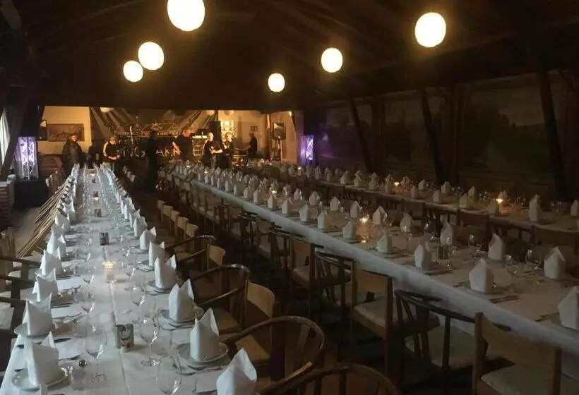 ホテル Kongeåkroen