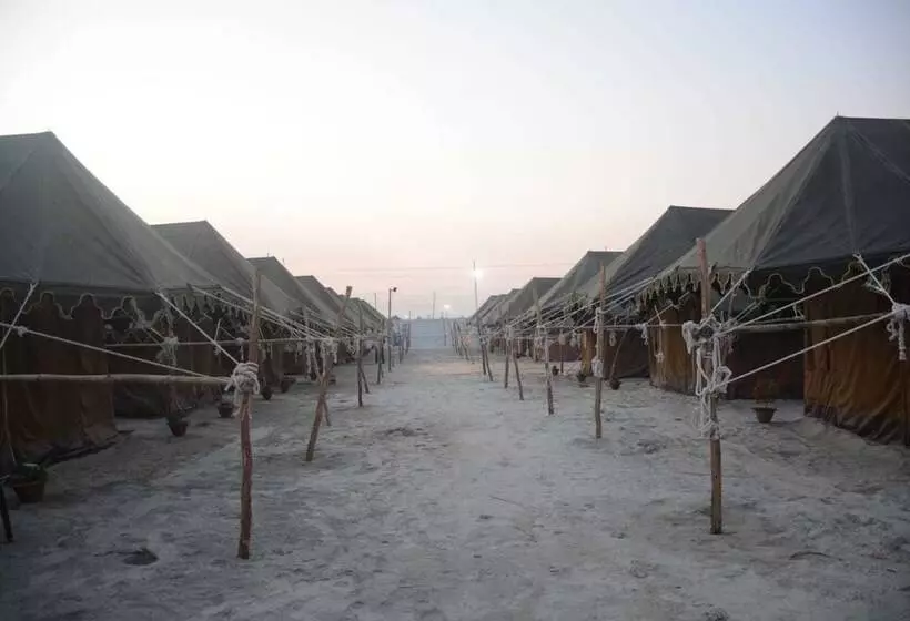 Hotelli Kumbha Kamps