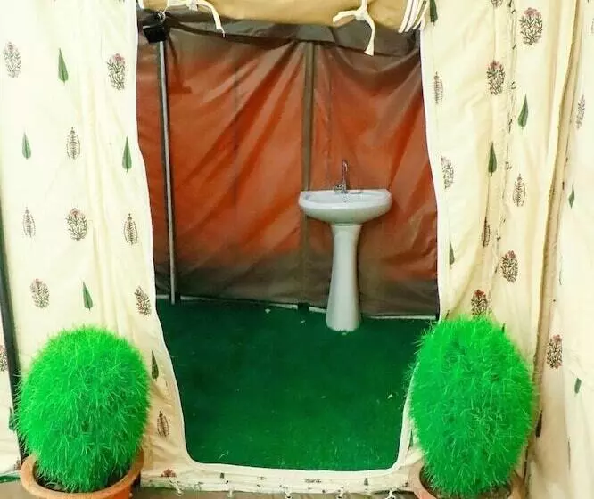 Hotelli Kumbha Kamps