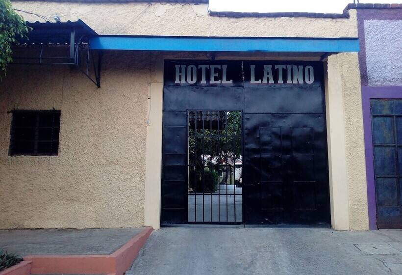 هتل Latino
