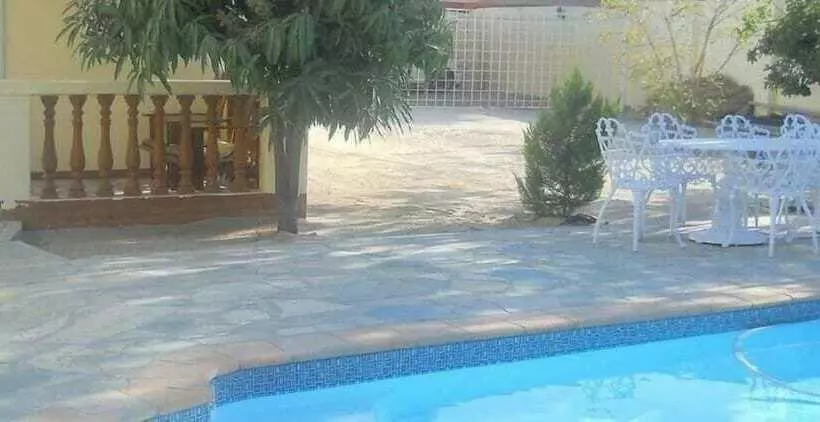 Hotelli Mango Guesthouse