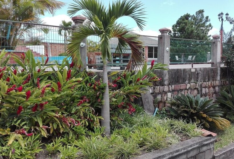 هتل Mirador Del Valle