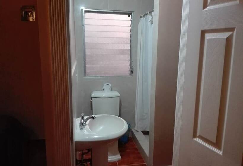 هتل Mirador Del Valle