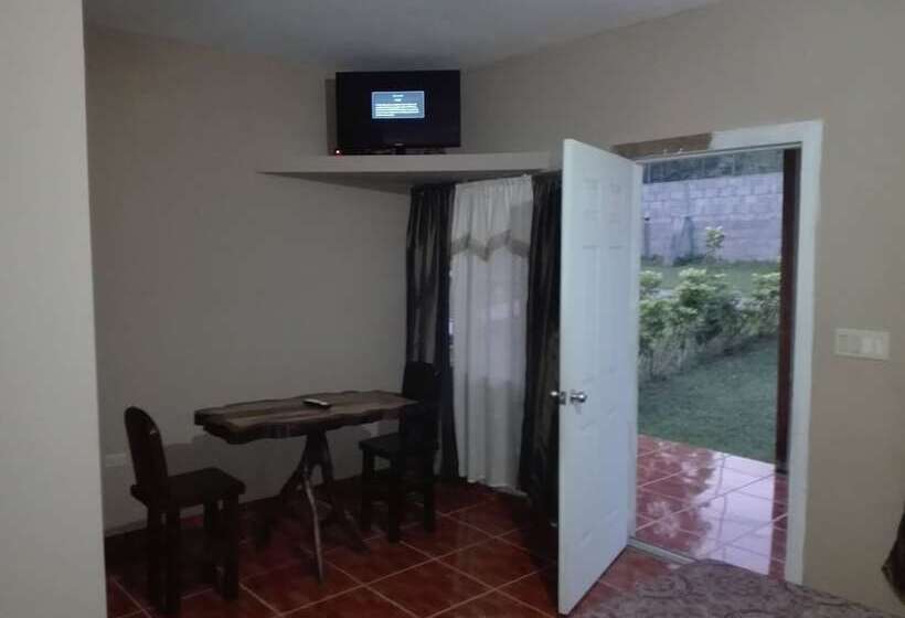 هتل Mirador Del Valle