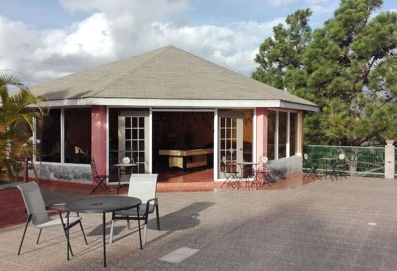 هتل Mirador Del Valle